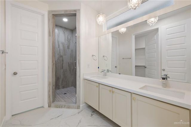 10304 N 33rd Lane, Mcallen, TX 78504