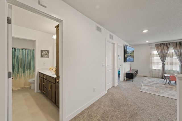 1901 Aztec Avenue, Shakopee, MN 55379