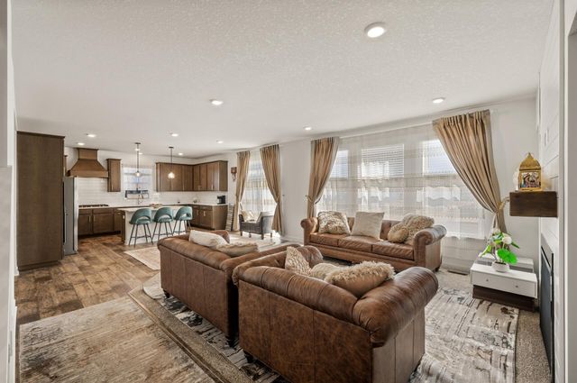 1901 Aztec Avenue, Shakopee, MN 55379