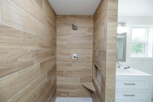 1342 Hickman Rd, Hickman, CA 95323