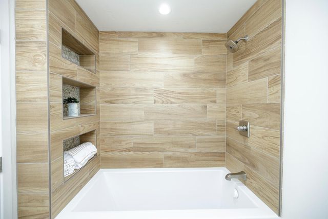 1342 Hickman Rd, Hickman, CA 95323