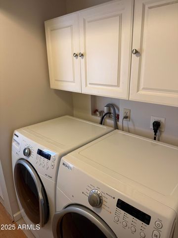 301 S SIGNAL BUTTE Road FRNT, Apache Junction, AZ 85120