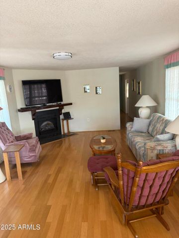 301 S SIGNAL BUTTE Road FRNT, Apache Junction, AZ 85120