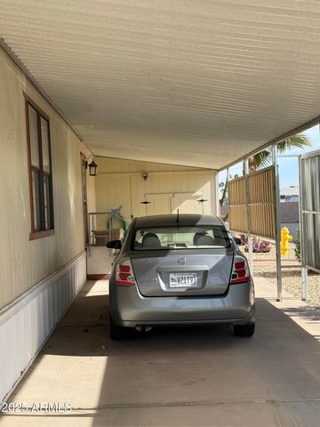 301 S SIGNAL BUTTE Road FRNT, Apache Junction, AZ 85120