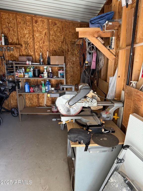 Image 25 of property listing at 301 S SIGNAL BUTTE Road FRNT, Apache Junction, AZ 85120