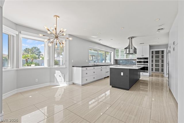 7575 Coley Avenue, Las Vegas, NV 89117