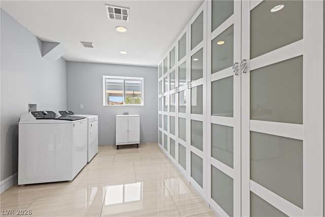 7575 Coley Avenue, Las Vegas, NV 89117