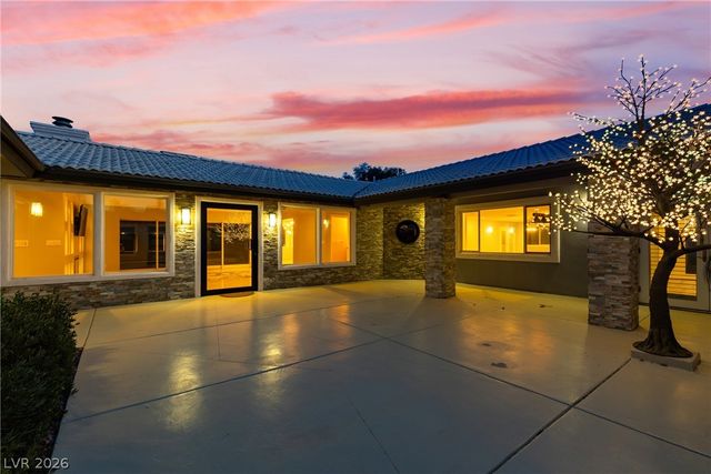 7575 Coley Avenue, Las Vegas, NV 89117