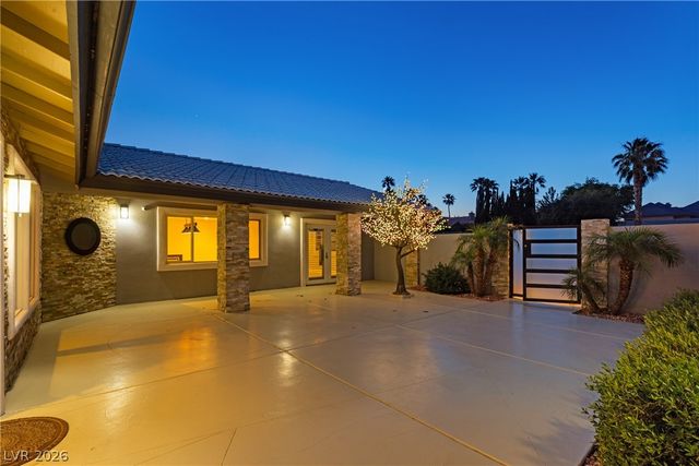 7575 Coley Avenue, Las Vegas, NV 89117
