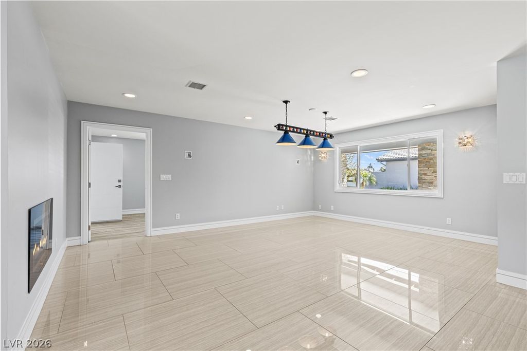 Image 18 of property listing at 7575 Coley Avenue, Las Vegas, NV 89117