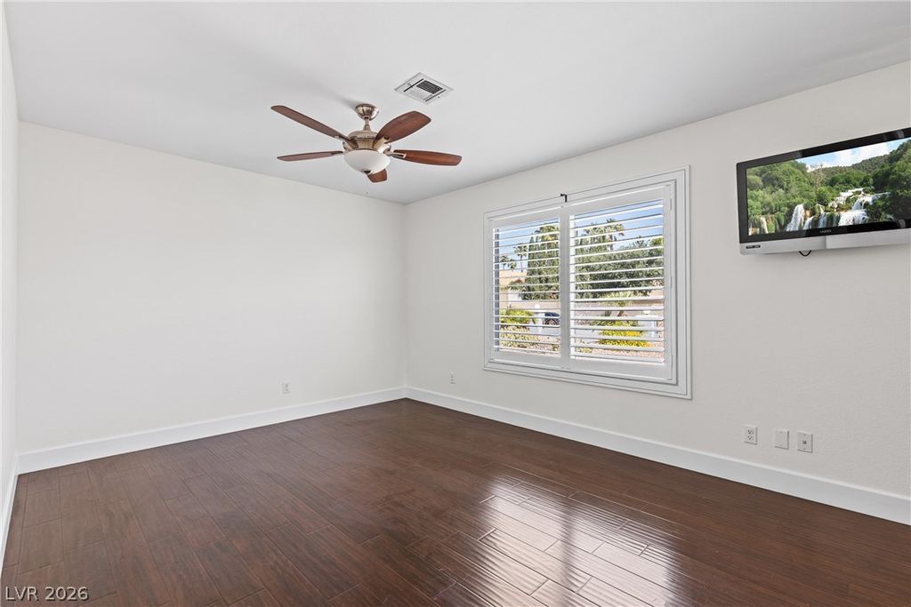 Image 35 of property listing at 7575 Coley Avenue, Las Vegas, NV 89117