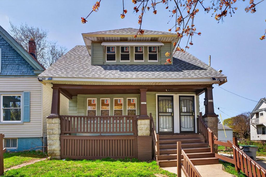 3227 15th STREET, Milwaukee, WI 53206