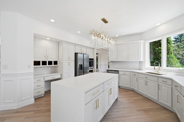 7303 W Ethan Court, Monee, IL 60449