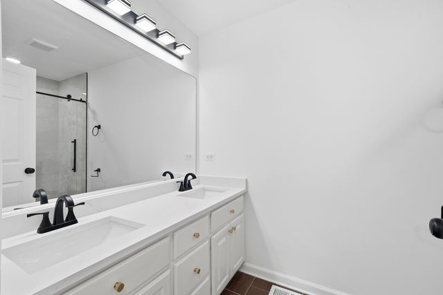 7303 W Ethan Court, Monee, IL 60449