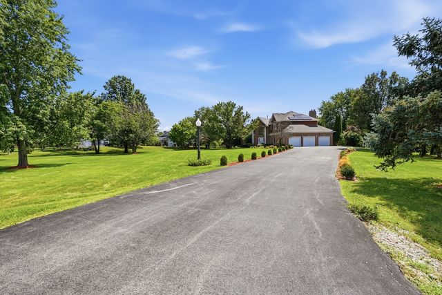 7303 W Ethan Court, Monee, IL 60449