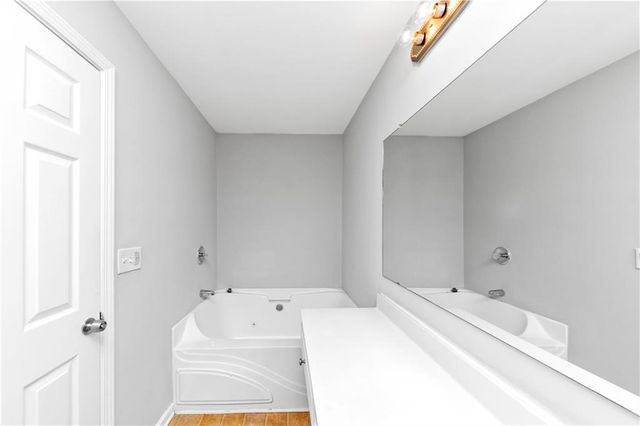 735 Crestwell SW Circle, Atlanta, GA 30331