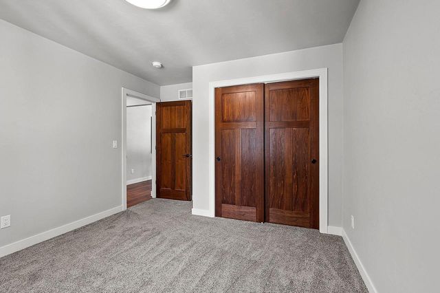 4996 BOXWOOD LANE, Appleton, WI 54913