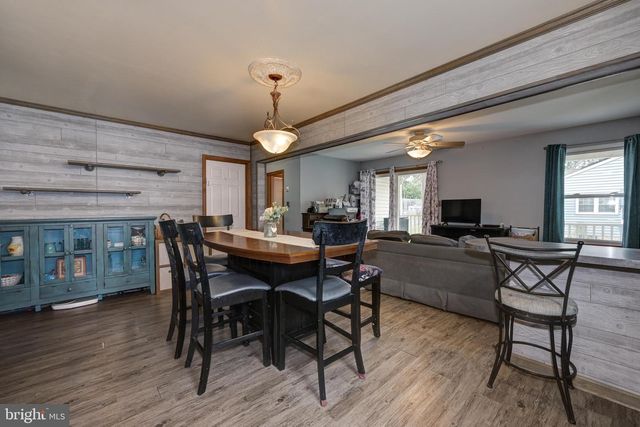 701 FLOODGATE RD, Glendora, NJ 08029