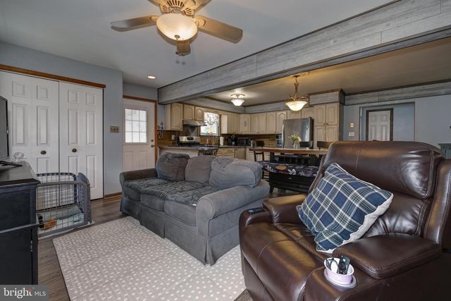 701 FLOODGATE RD, Glendora, NJ 08029