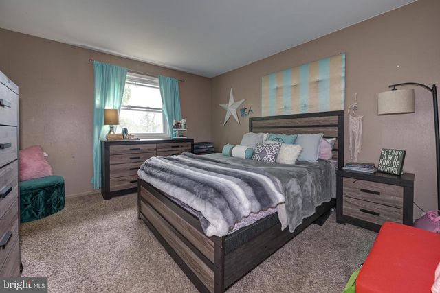 701 FLOODGATE RD, Glendora, NJ 08029