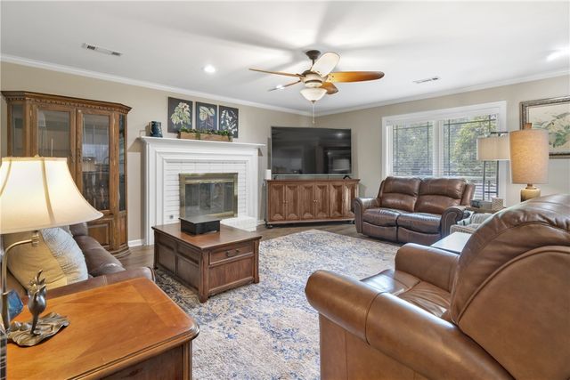4206 Spyglass Drive, Springdale, AR 72764