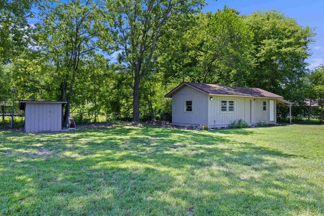 414 Emmie Ln, Hallsville, TX 75650