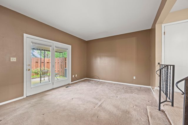 1261 Woodbrook Lane, D, Columbus, OH 43223