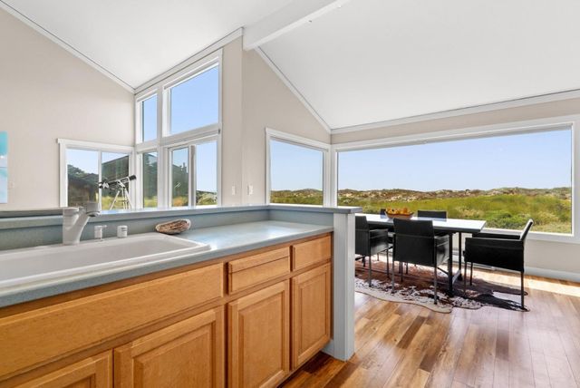 160 Monterey Dunes Way, Moss Landing, CA 95039
