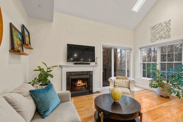 37 Garett Way 37, Holliston, MA 01746