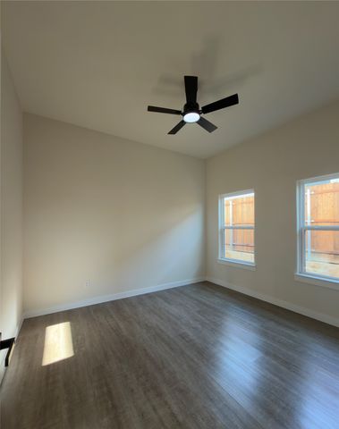 3412 Brazos River Drive, Granbury, TX 76048