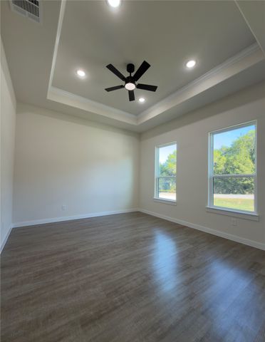 3412 Brazos River Drive, Granbury, TX 76048