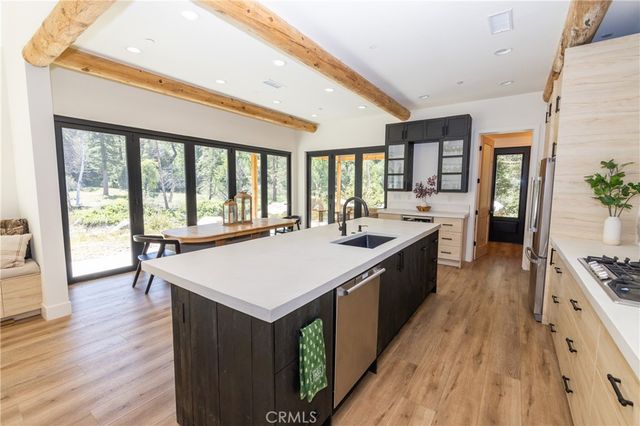 38948 7 Oaks, Angelus Oaks, CA 92305
