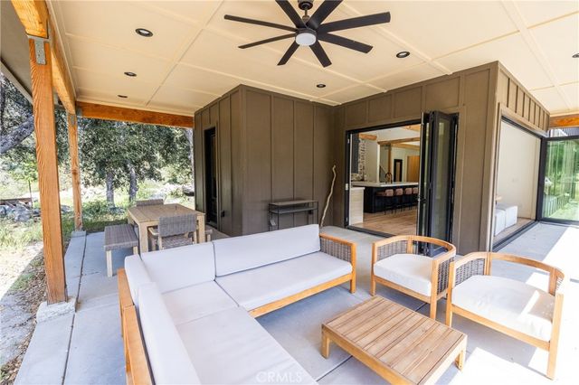 38948 7 Oaks, Angelus Oaks, CA 92305