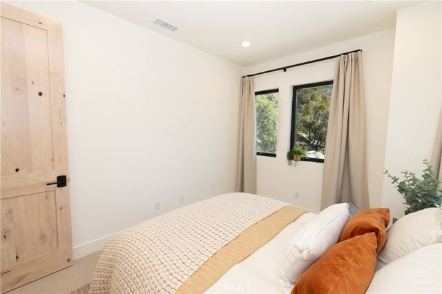 38948 7 Oaks, Angelus Oaks, CA 92305