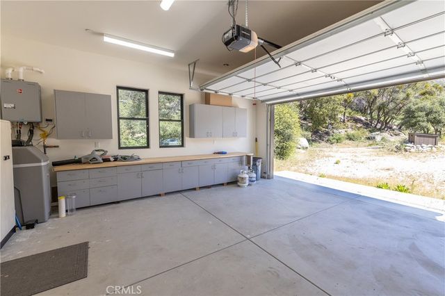 38948 7 Oaks, Angelus Oaks, CA 92305