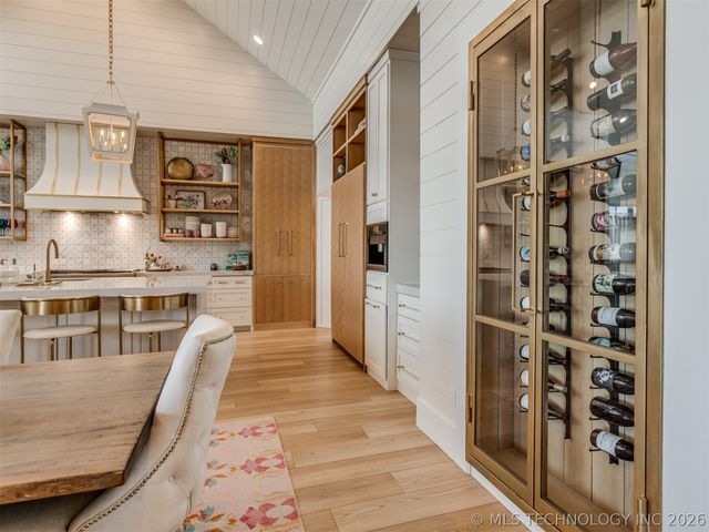 120 Lower Green Way, Carlton Landing, OK 74432