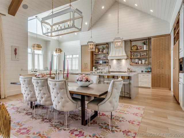 120 Lower Green Way, Carlton Landing, OK 74432