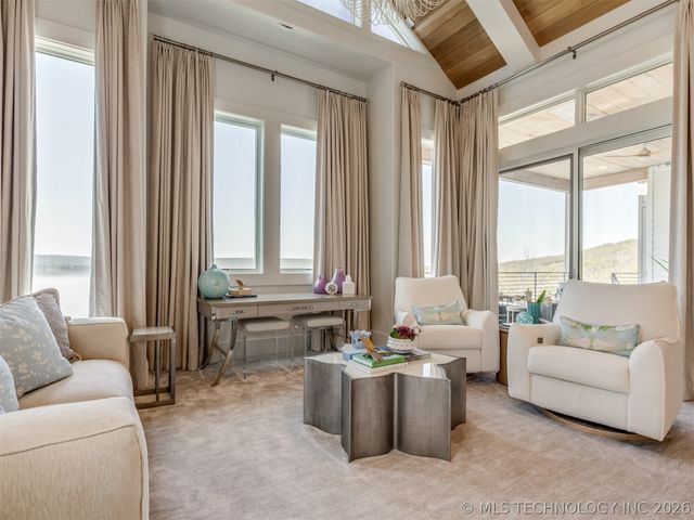 120 Lower Green Way, Carlton Landing, OK 74432