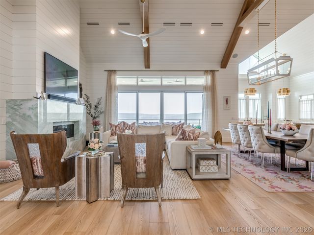 120 Lower Green Way, Carlton Landing, OK 74432