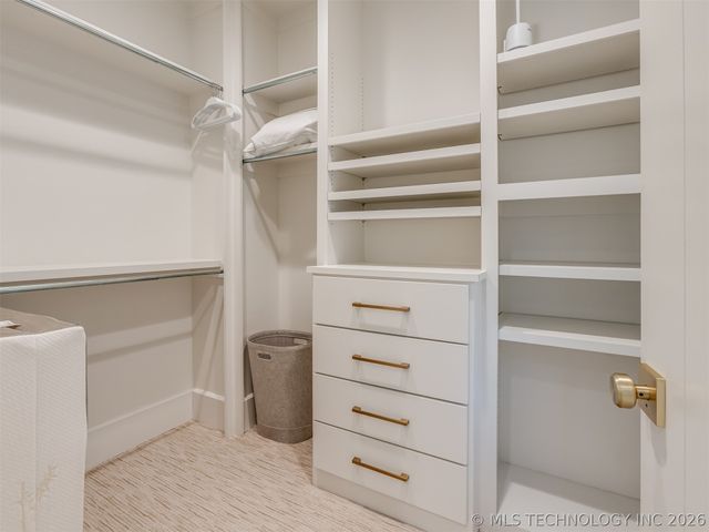 120 Lower Green Way, Carlton Landing, OK 74432