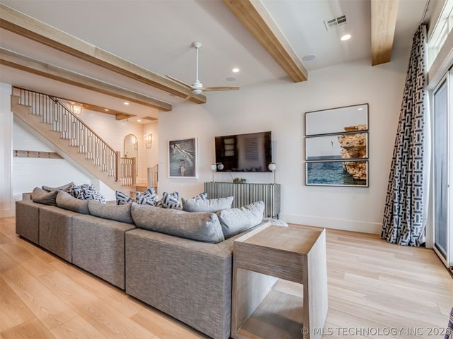 120 Lower Green Way, Carlton Landing, OK 74432