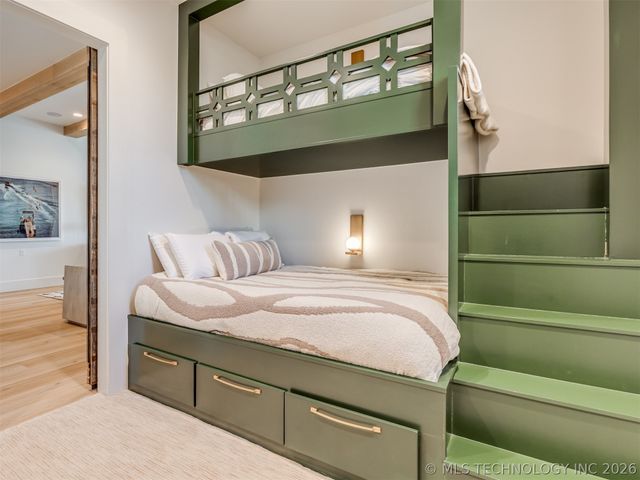 120 Lower Green Way, Carlton Landing, OK 74432