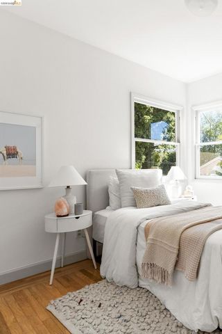 2533 Rampart St, Oakland, CA 94602