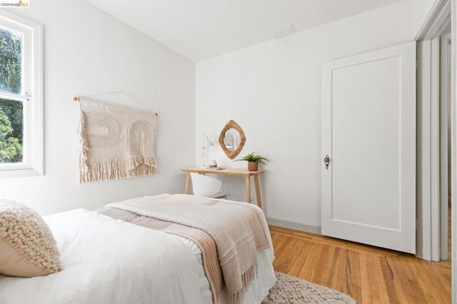 2533 Rampart St, Oakland, CA 94602