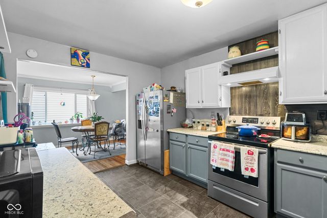 950 Edgewood Drive, Mooresville, IN 46158