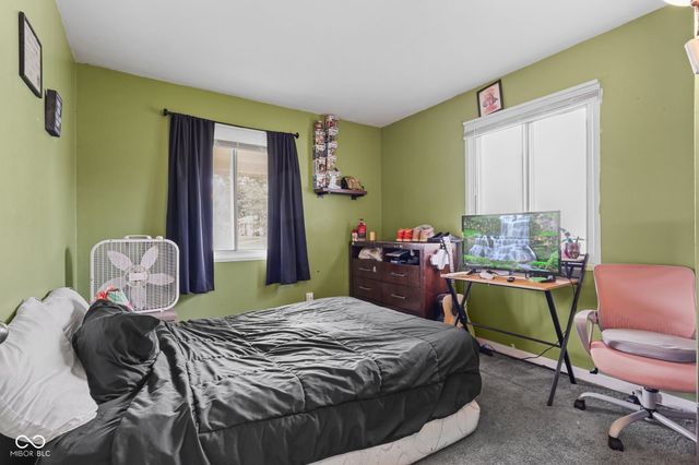 950 Edgewood Drive, Mooresville, IN 46158