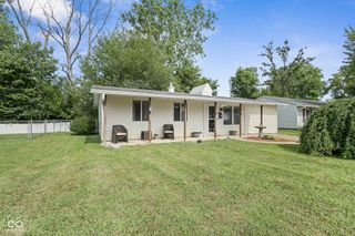 950 Edgewood Drive, Mooresville, IN 46158