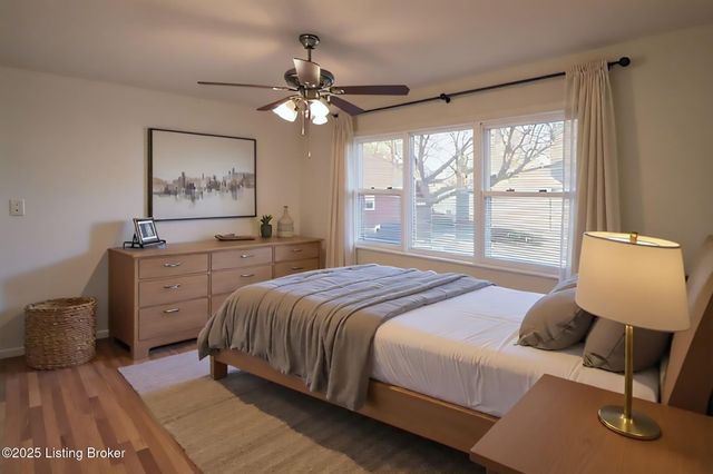 484 Tollview Dr, Shepherdsville, KY 40165