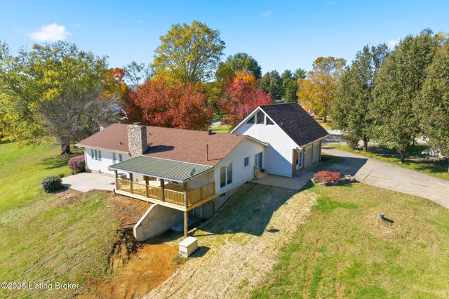 484 Tollview Dr, Shepherdsville, KY 40165