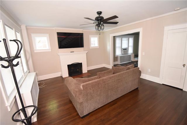 624 Chestnut Terrace, Easton, PA 18042